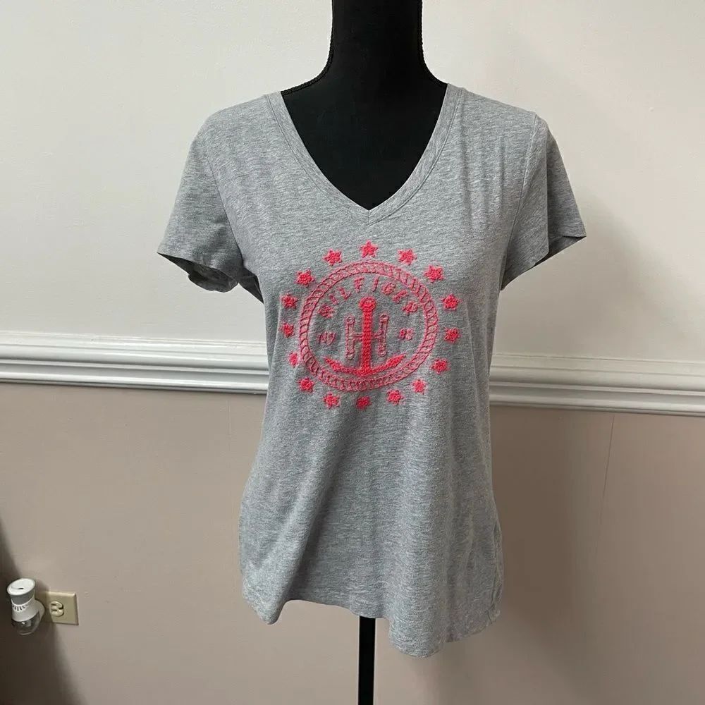 Tommy Hilfiger Classic Fit V-Neck Tee Shirt